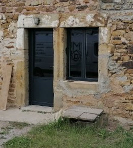 MC-HABITAT-ARNAY-LE-DUC-AMELIORATION-DE-L-HABITAT-RENOVATION-INSTALLATION-FENETRES-PVC-ALU