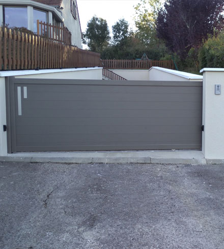 MC-HABITAT-ARNAY-LE-DUC-AMELIORATION-DE-L-HABITAT-RENOVATION-INSTALLATION-PORTAIL-MOTORISE-DOMOTIQUE